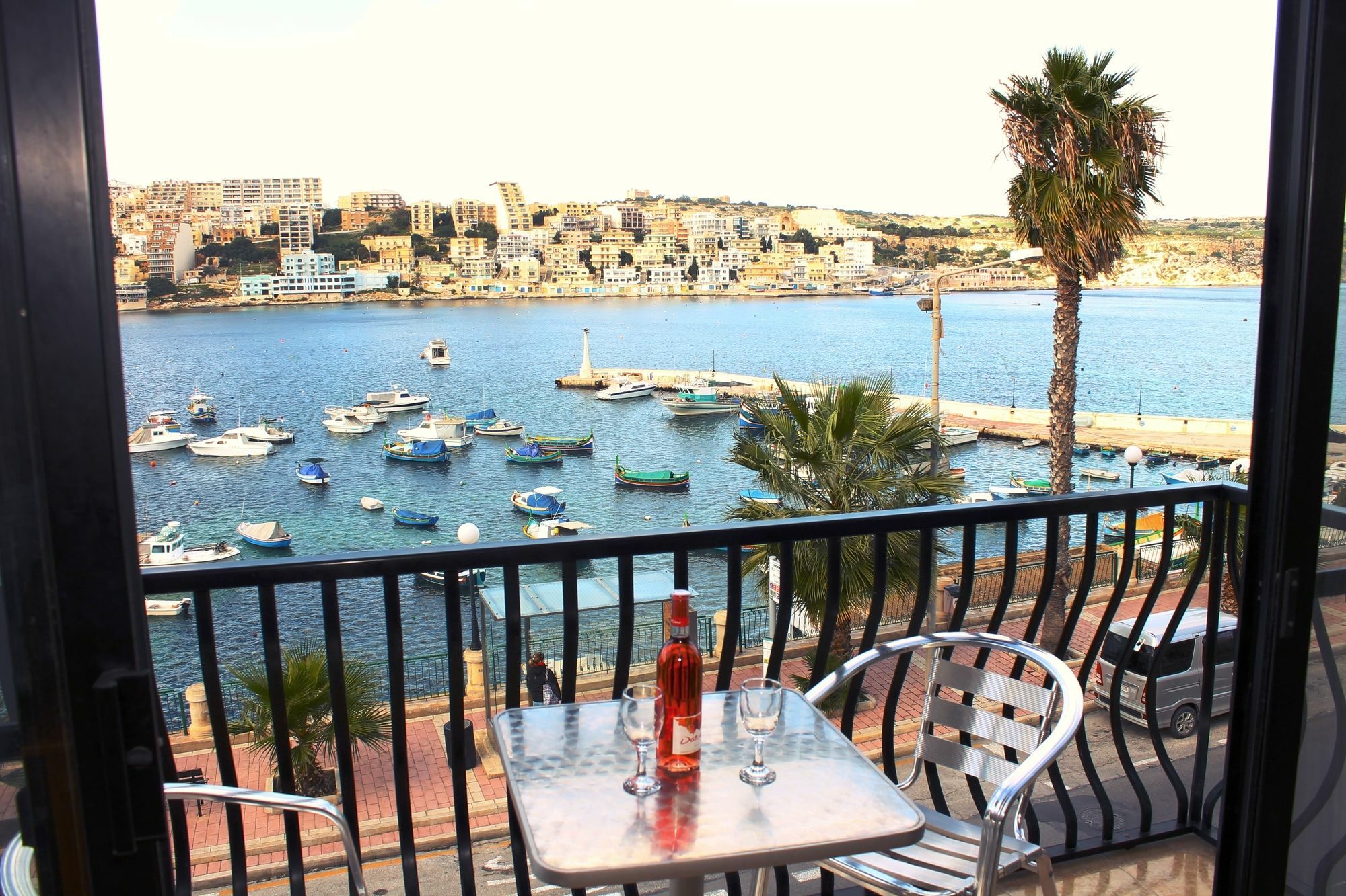 Harbour Lights Seafront 2 Bedroom Apartments With Panoramic Sea Views - By Getawaysmalta 세인트폴스베이 외부 사진